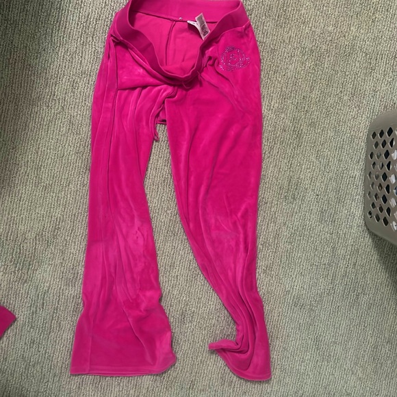 Juicy Couture Pink Velour Track Pants size medium ( tag cut out) - Picture 2 of 6